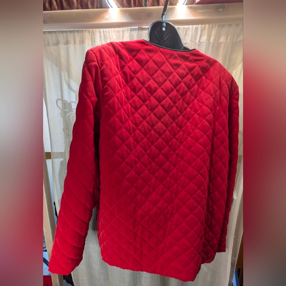 Susan Graver Red Quilted Jacket with Black Details - Picture 2 of 6